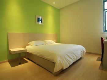 Motel 168 Shanghai Pudong Huinan Metro Station Tesco Exterior photo